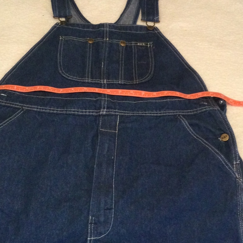 Key Overhall’s Jean material